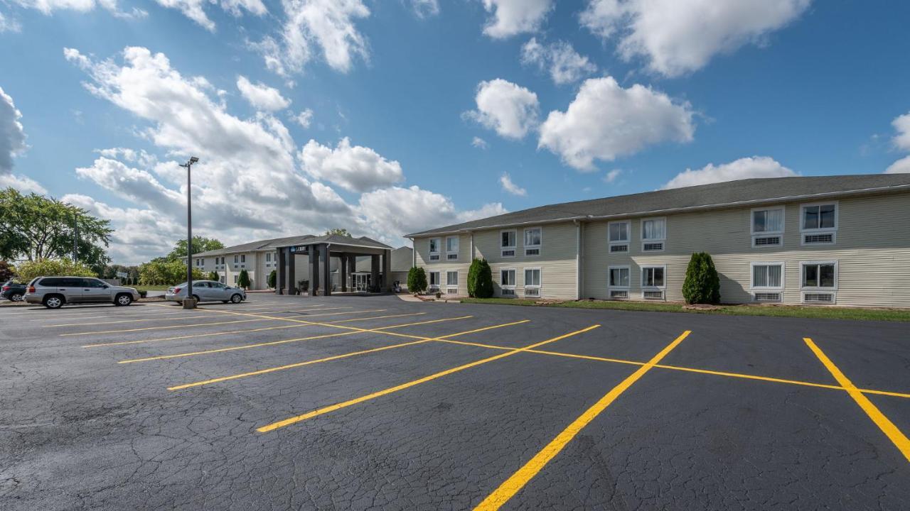 American Inn & Suites Dundee Dış mekan fotoğraf